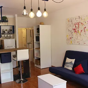 Apartamento Luxury 4 Bed On Coastal Footpath At Cap Ras, Llançà